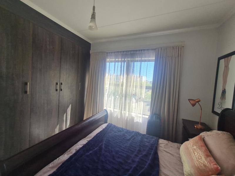 To Let 2 Bedroom Property for Rent in De Velde Western Cape
